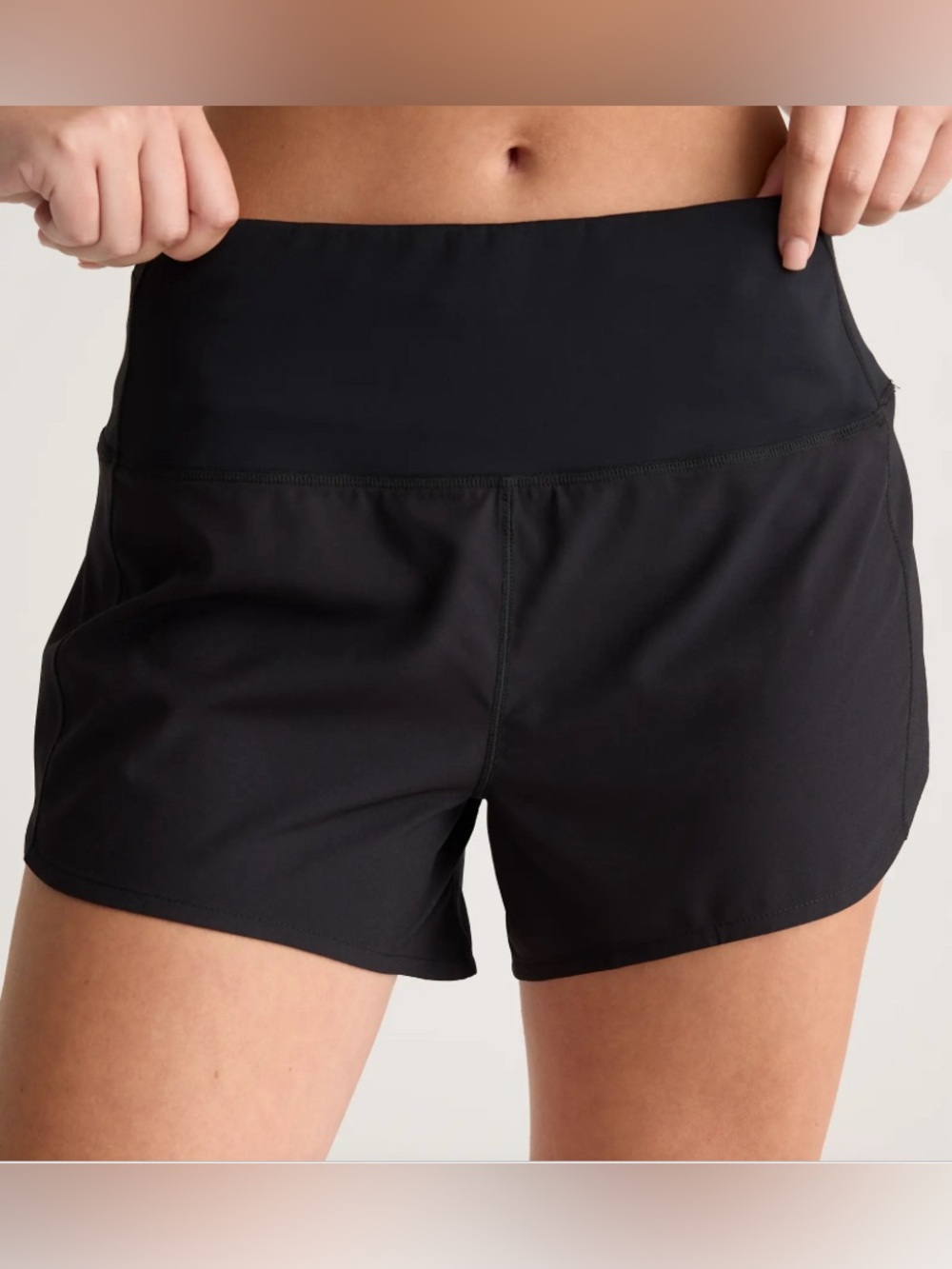 Quince Women's Weightless High-Rise Running Short - 4" Black S